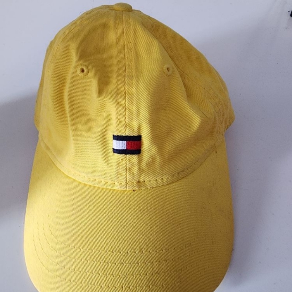 Tommy hilfiger hat
